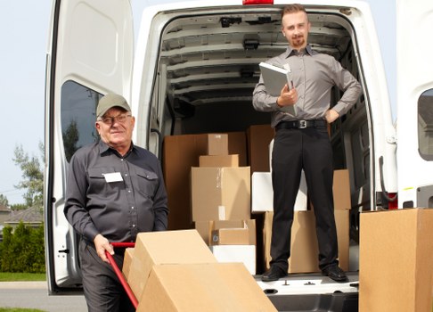 Customer complaint review during a Finland removals service